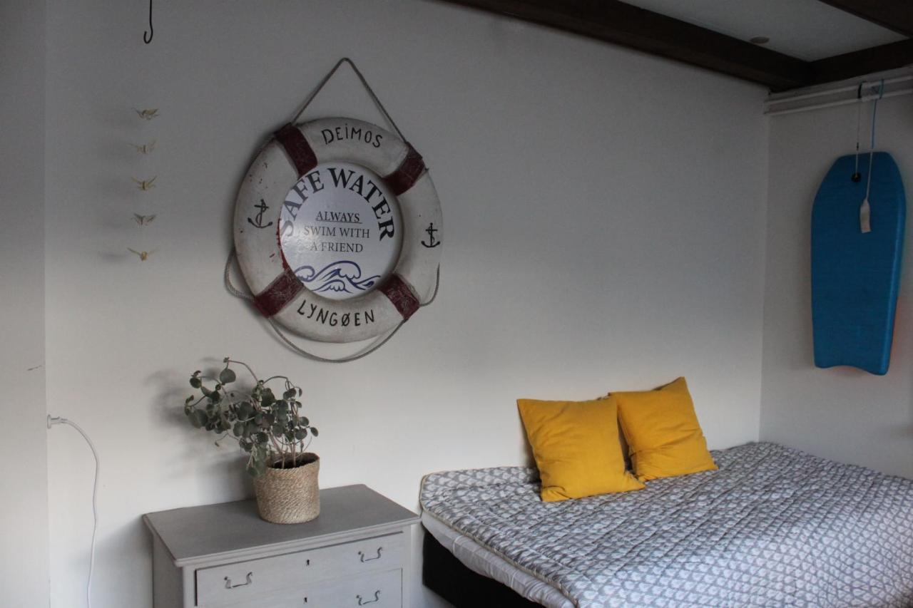 Motel Hune Apartments Блокхус Екстериор снимка