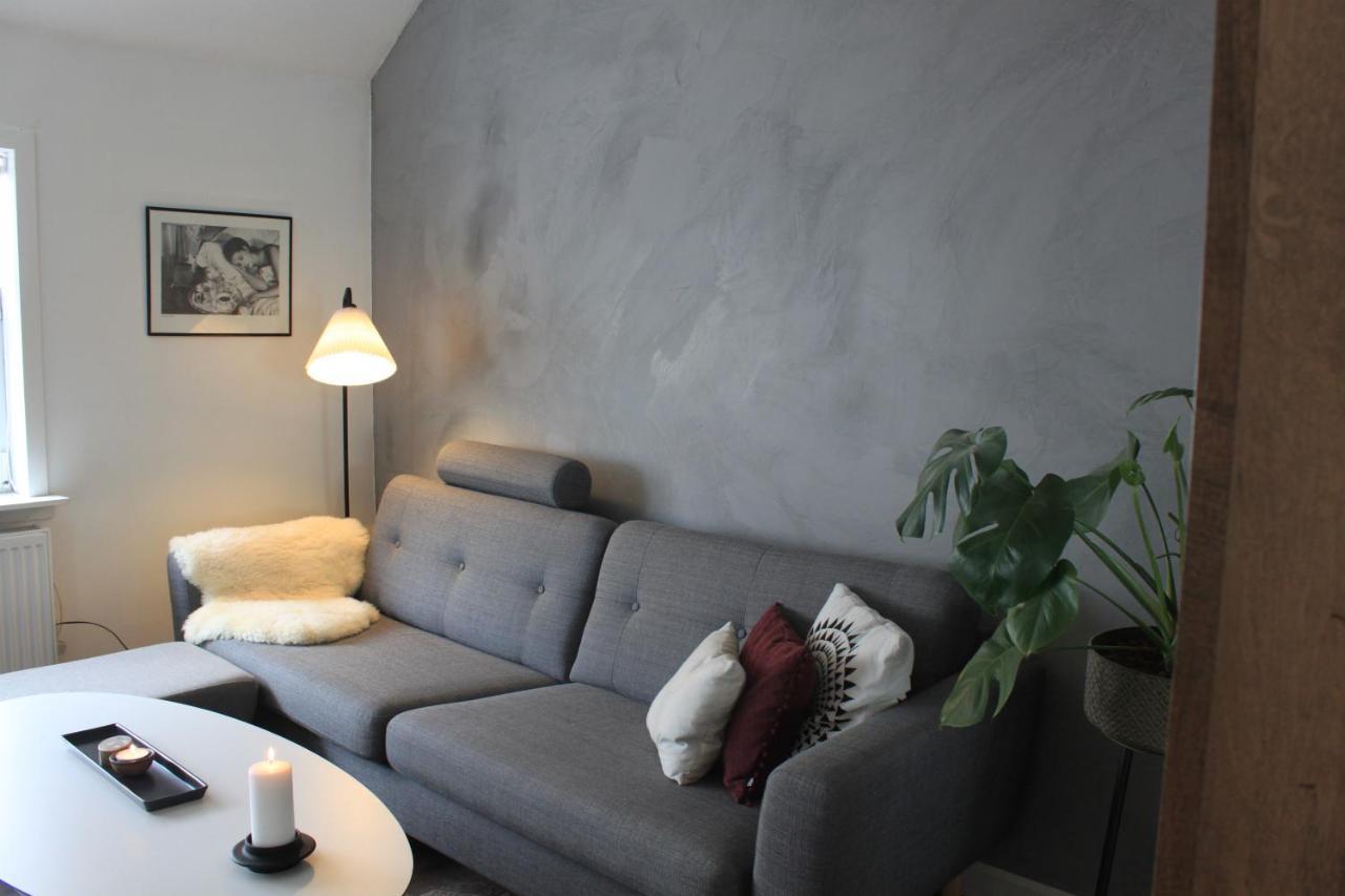 Motel Hune Apartments Блокхус Екстериор снимка