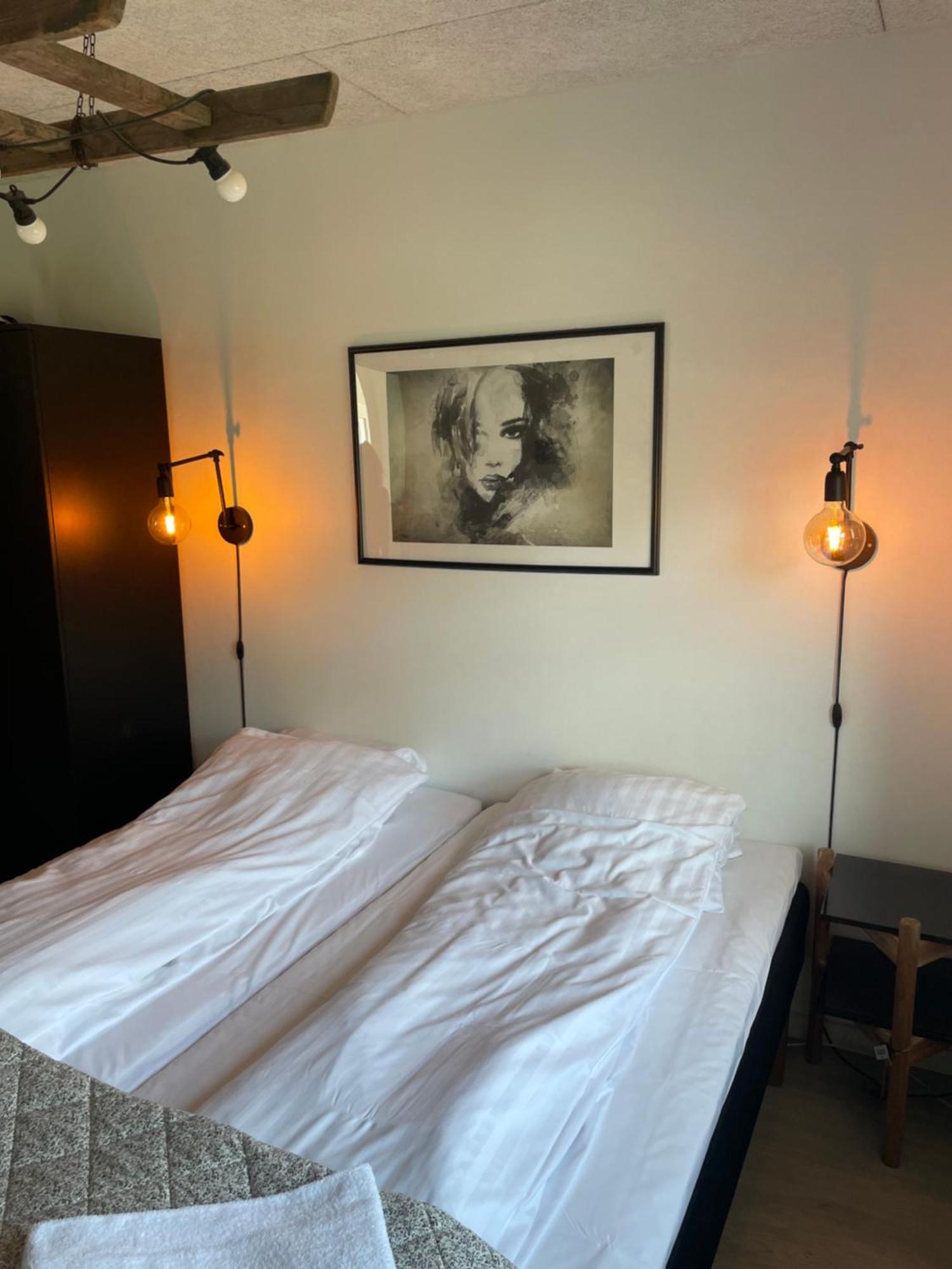 Motel Hune Apartments Блокхус Екстериор снимка