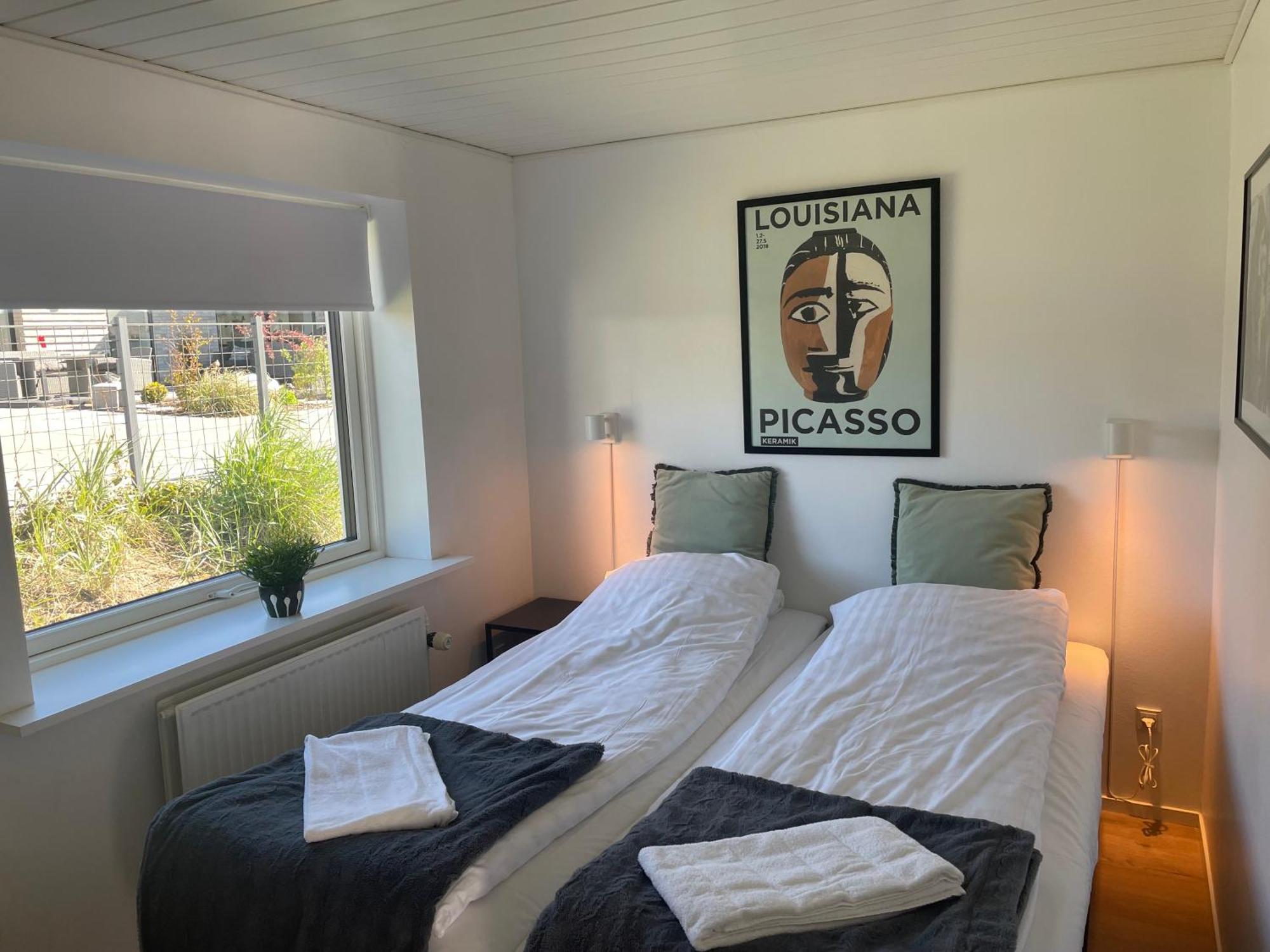 Motel Hune Apartments Блокхус Екстериор снимка