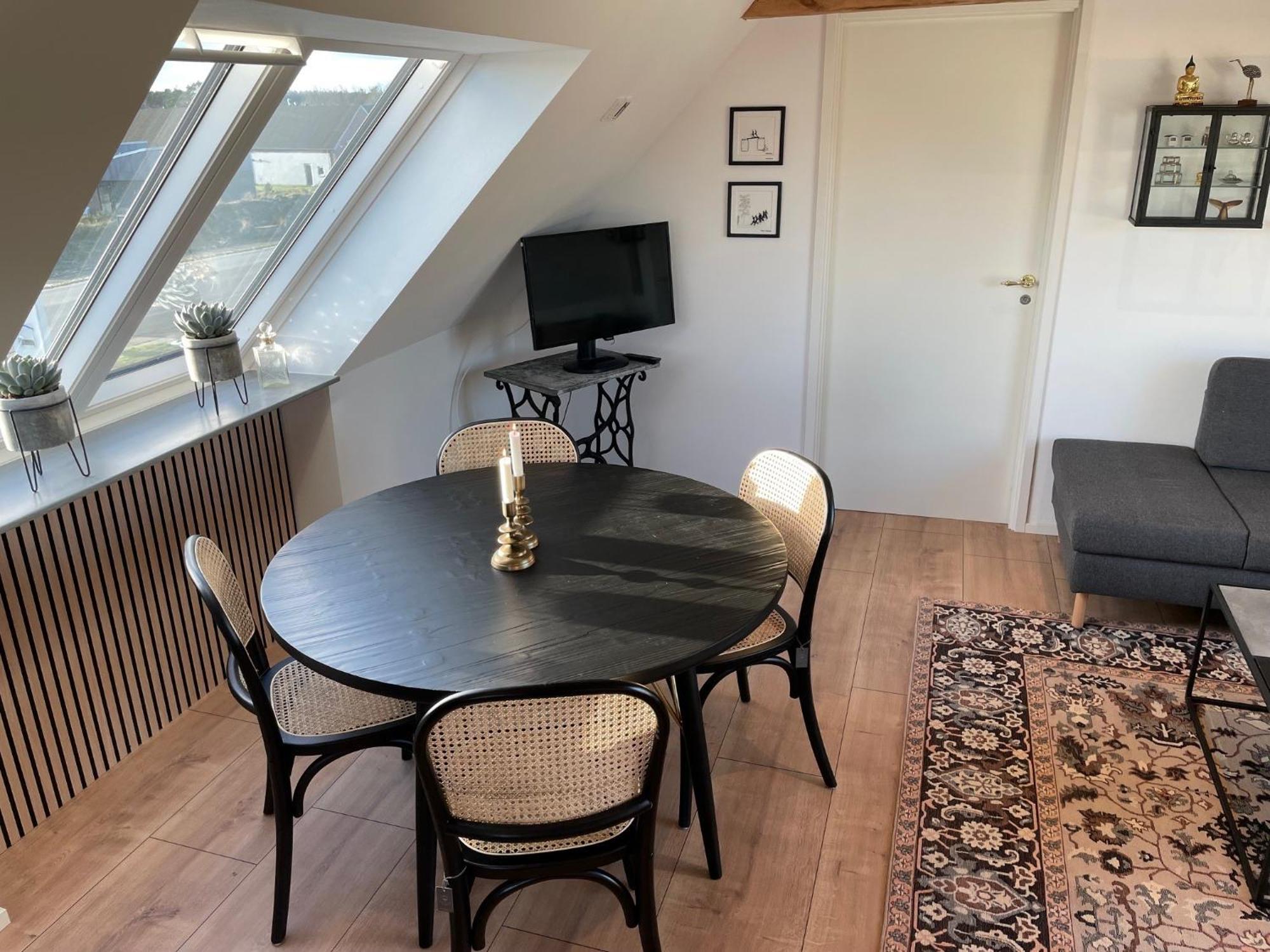 Motel Hune Apartments Блокхус Екстериор снимка