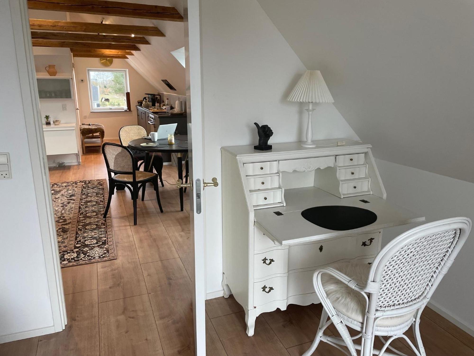 Motel Hune Apartments Блокхус Екстериор снимка